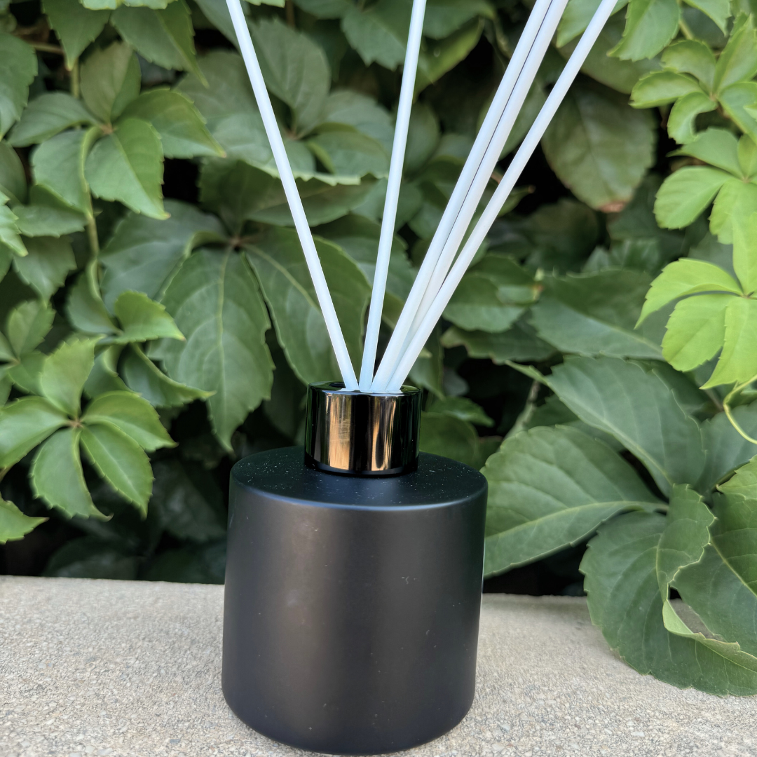 Reed Diffuser - Green Mountains | Eucalyptus, Cedarwood, Lavender